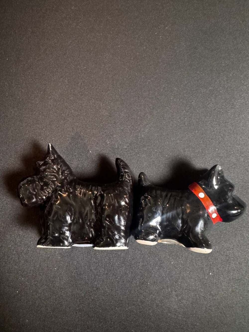 Vintage Ceramic Scottish Terrier Dog Salt and Pepper Shakers